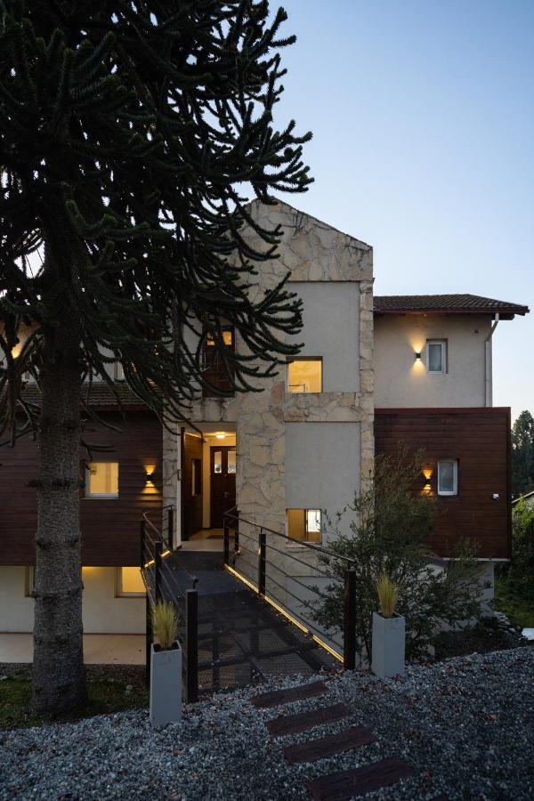 Nbh Lacus Boutique Hotel San Carlos de Bariloche Eksteriør bilde