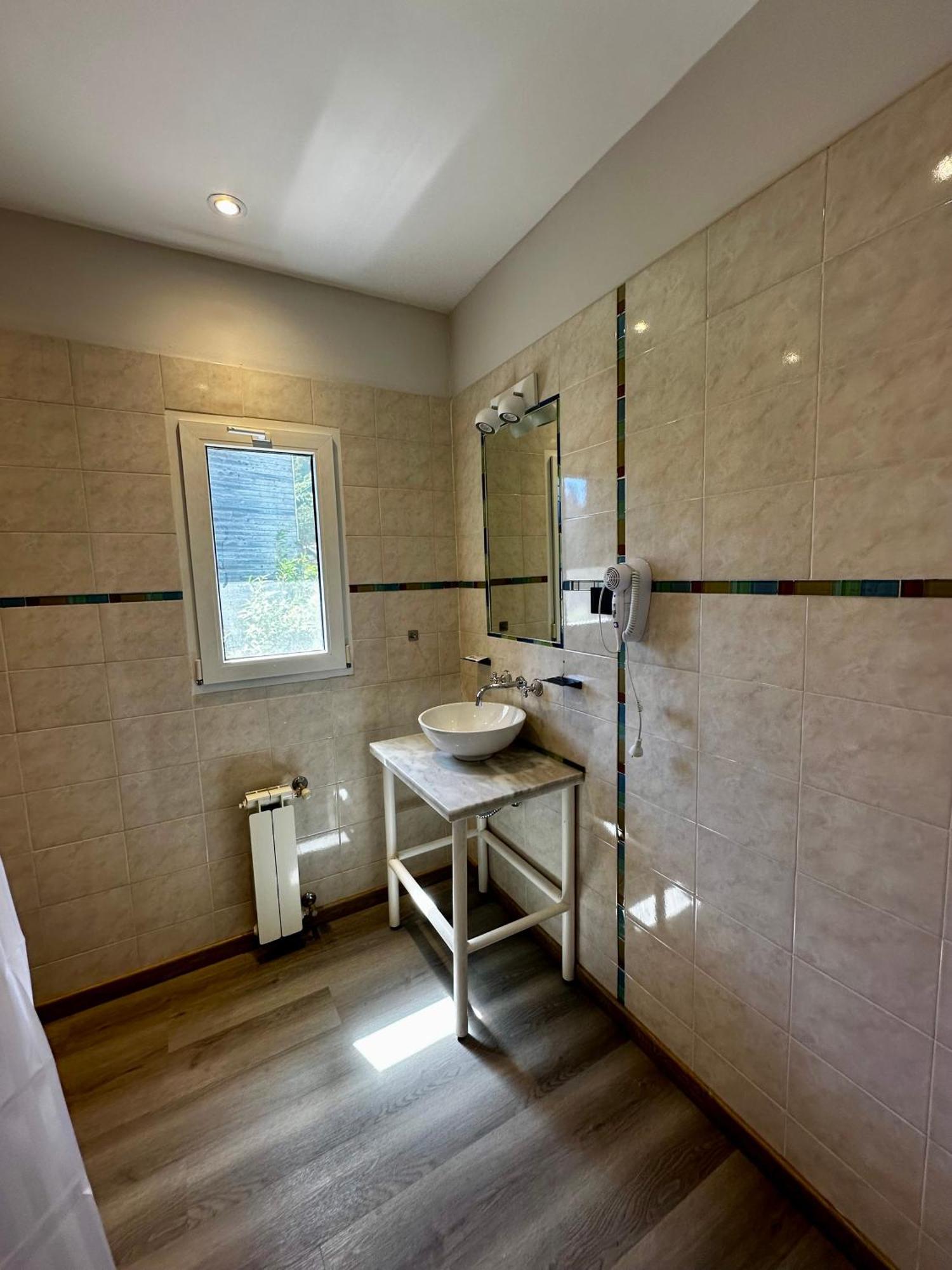 Nbh Lacus Boutique Hotel San Carlos de Bariloche Eksteriør bilde